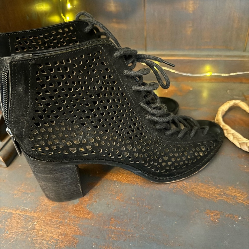 Chic Black Lace-Up Ankle Boots